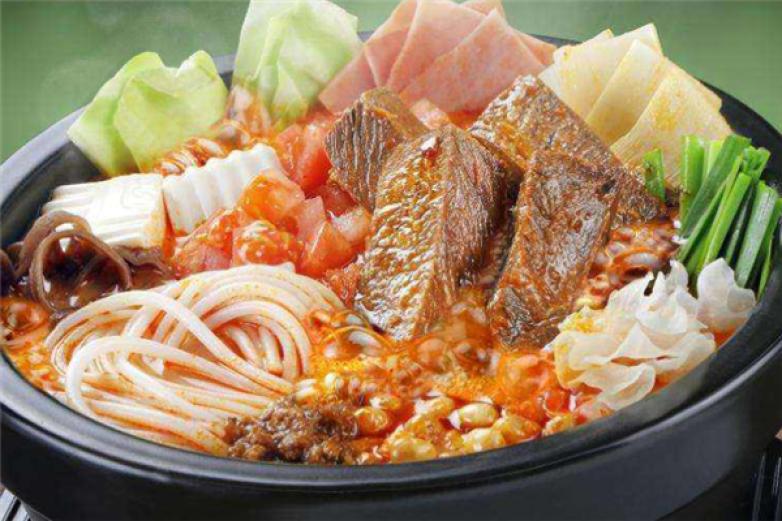 萝卜头小锅米线